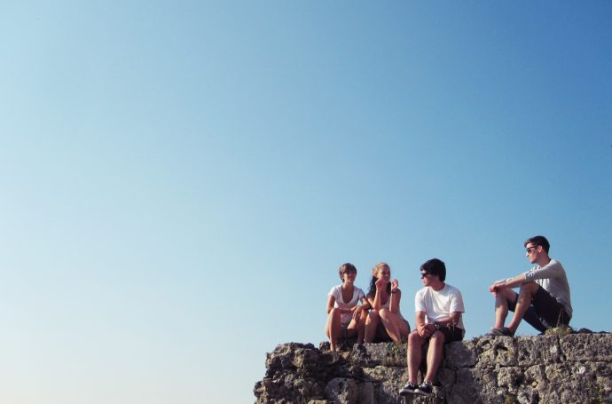 Voyager entre amis