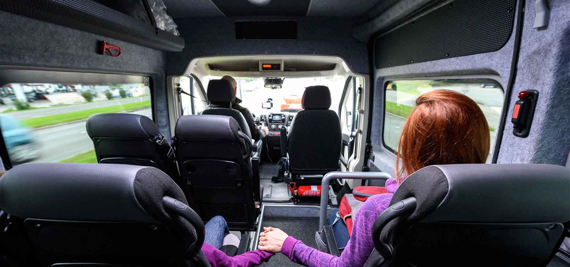 La location minibus 8, 15 ou 20 places : idéale en toutes circonstances