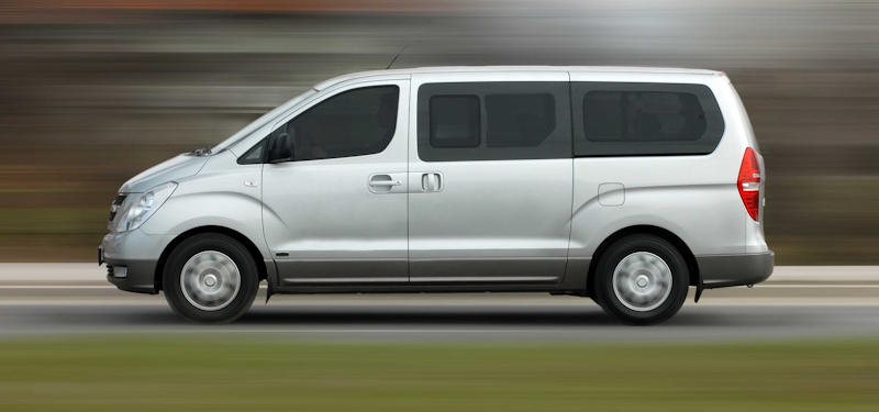 Minibus 9 places dans Paris 